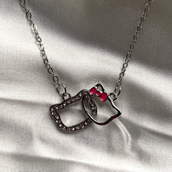 Hello Kitty Double Bling Necklace - Picture 1 of 3